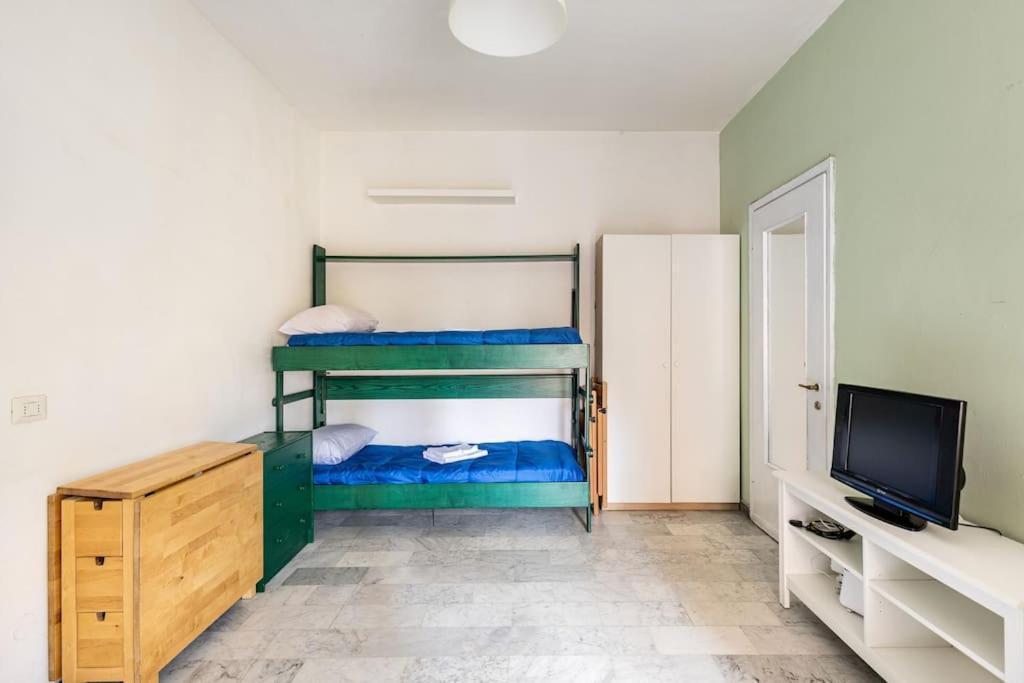 5 Minuti Dai Navigli - Wifi Gratis - Monolocale Ben Servito Apartment Milan Exterior photo